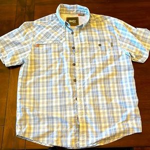 Howler Bros Fishing Shirt, Size Med, Great Condition